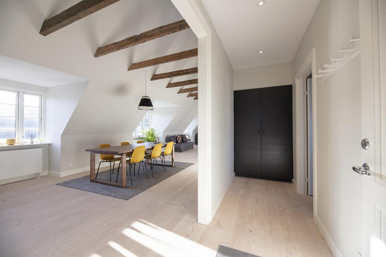 Aday - Modern Living - Balcony Room Aalborg Exterior photo